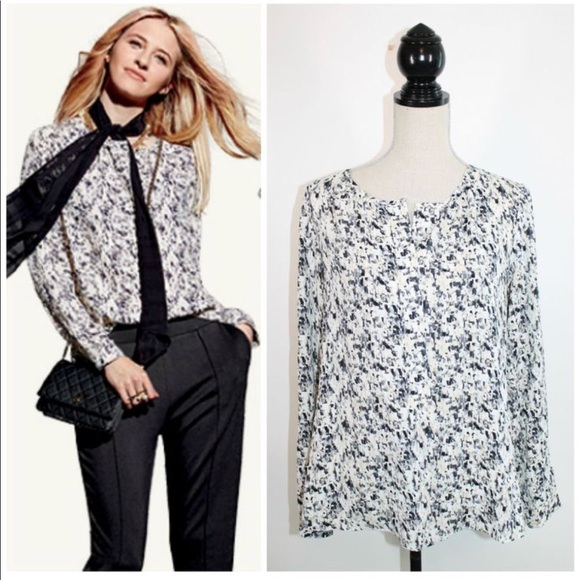 CAbi Tops - CAbi Shatter Split Neck Geometric Long Sleeve